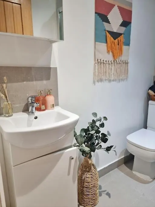 4Bed 3Bath 8Min To London Bridge Villa Holiday home