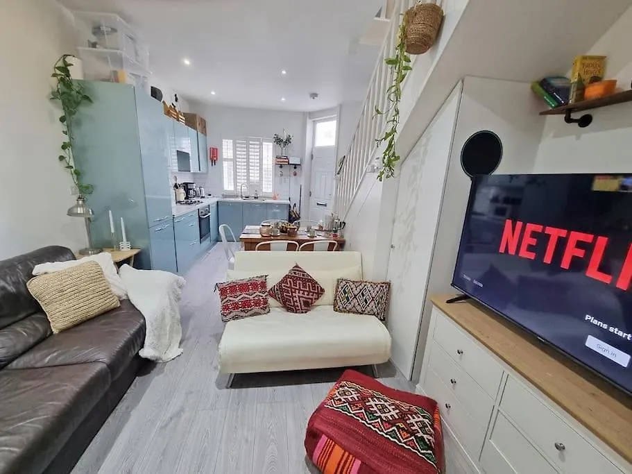 Holiday home 4Bed 3Bath 8Min To London Bridge Villa United Kingdom