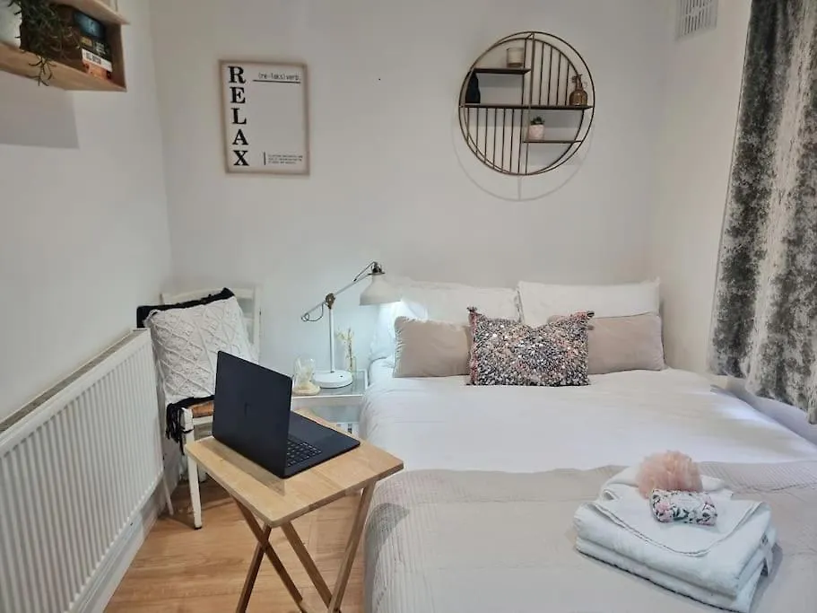 Holiday home 4Bed 3Bath 8Min To London Bridge Villa