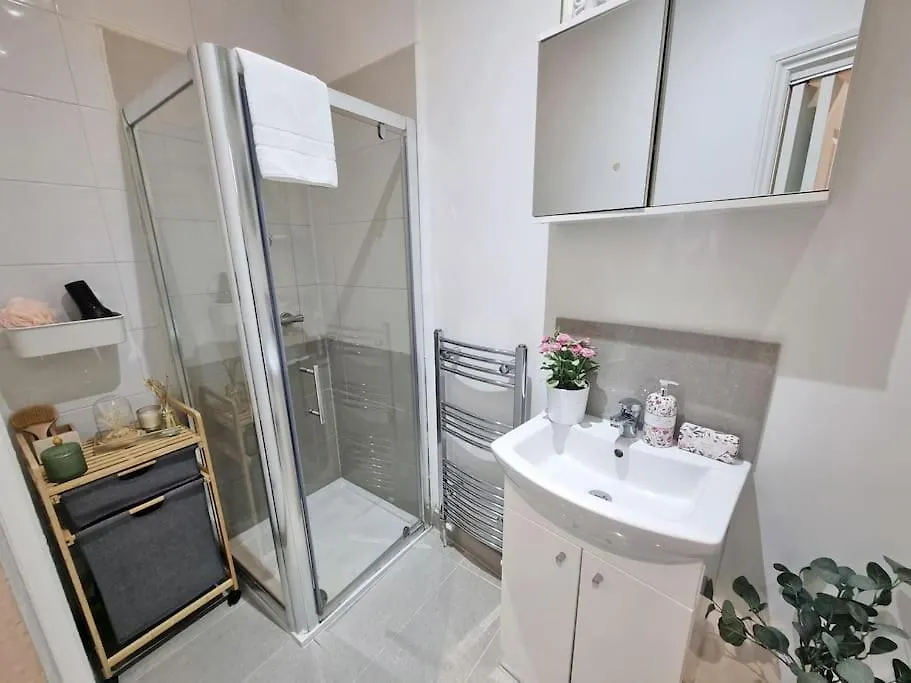 Holiday home 4Bed 3Bath 8Min To London Bridge Villa