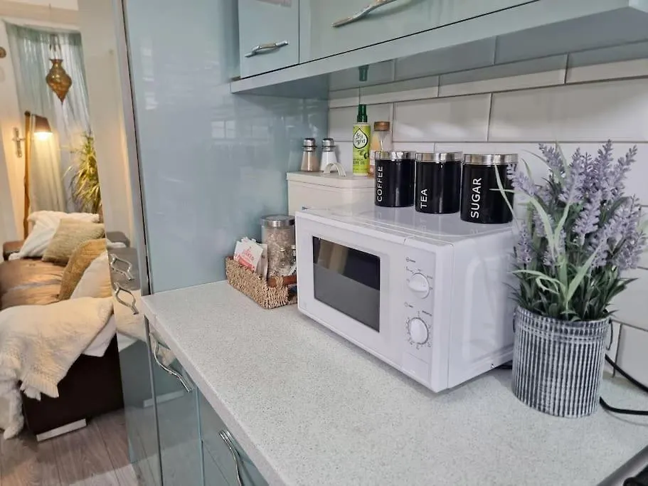 Villa 4Bed 3Bath 8Min To London Bridge Ferienhaus